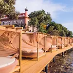 Wyndham Perili Bay Hotel 5*