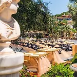 Hotel Wyndham Perili Bay 5*