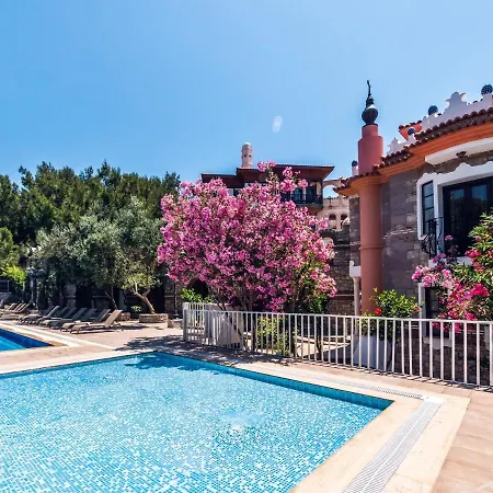 Wyndham Perili Bay Hotel Datca