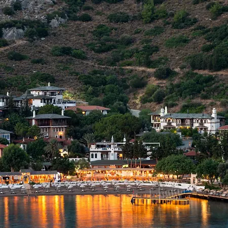 Wyndham Perili Bay Hotel