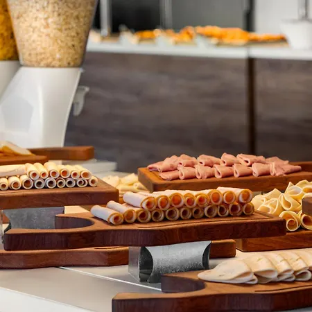 Wyndham Perili Bay Hotel 5*