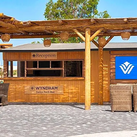 Wyndham Perili Bay Hotel 5*